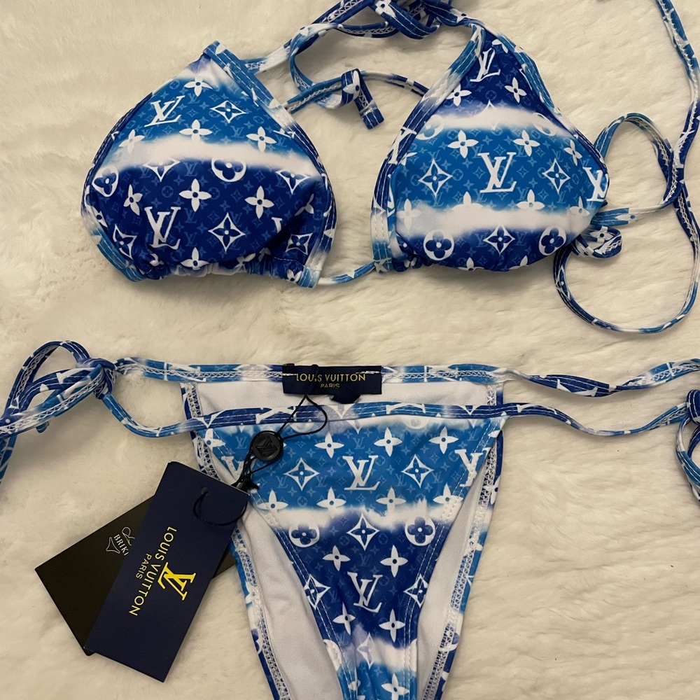 loui bikini
